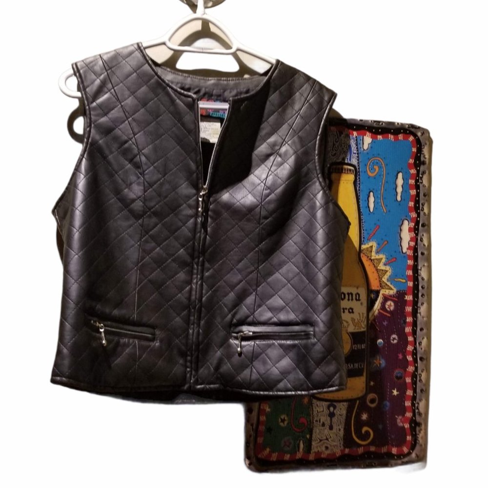 BB DAKOTA Quilted Moto Vest (Size L)